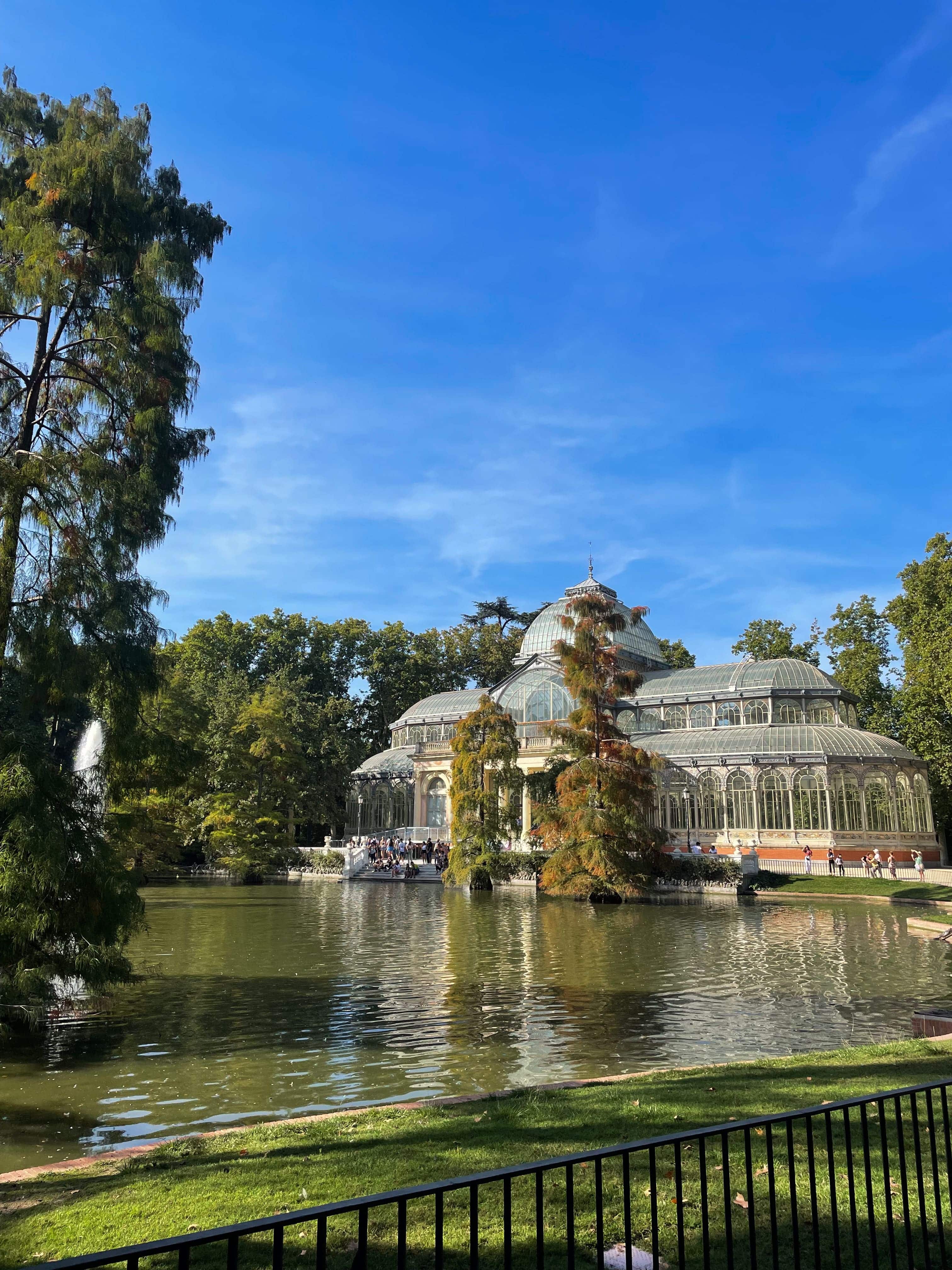 Madrid Travel Guide