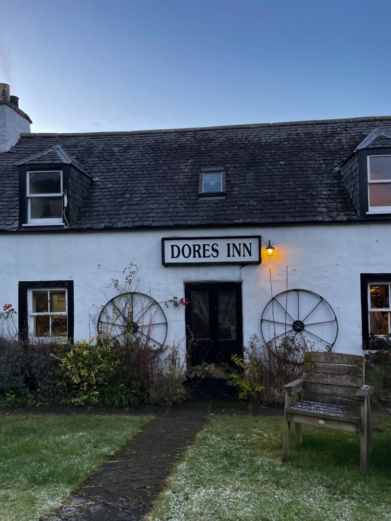 Dores Inn