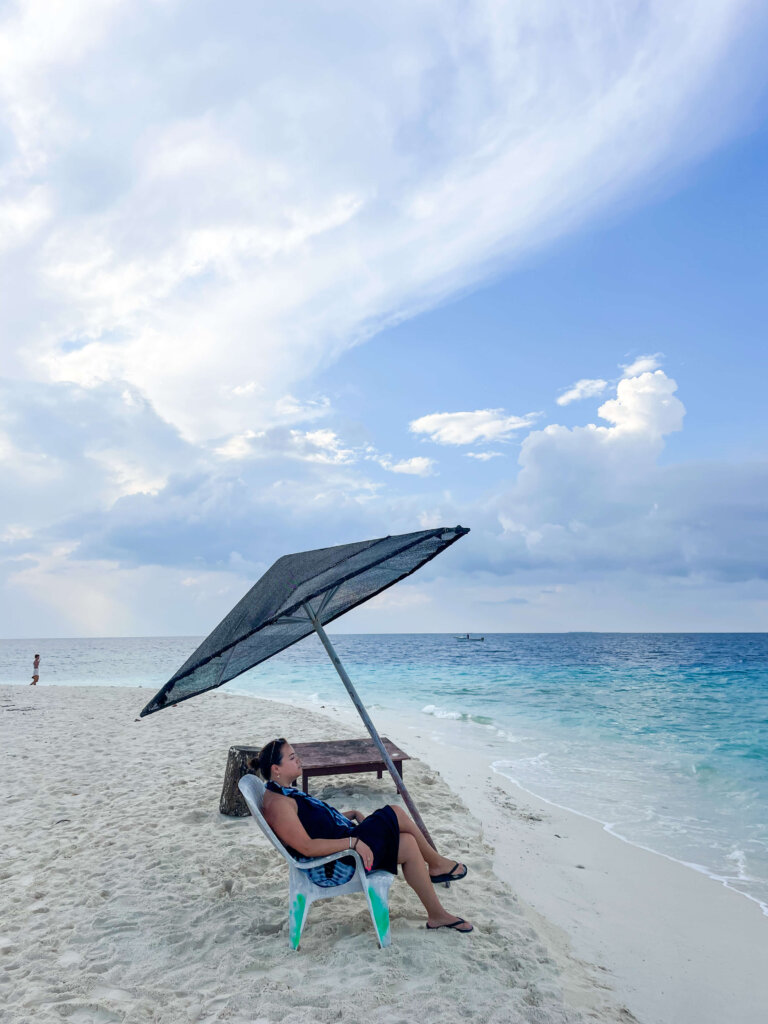 Solo travel Maldives local islands