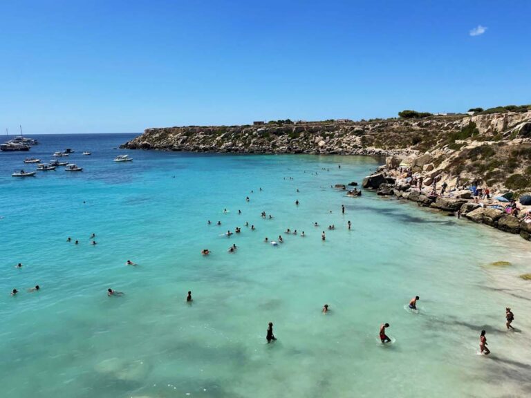 Favignana Travel Guide: The Best of Sicily